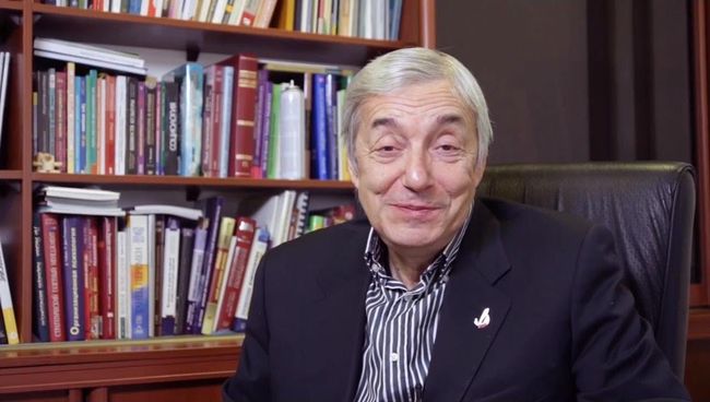 Константин Ушаков