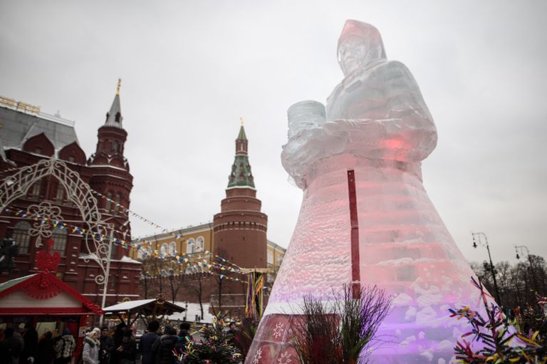 Открытие фестиваля Московская масленица на Манежной площади Открытие фестиваля Московская масленица на Манежной площади