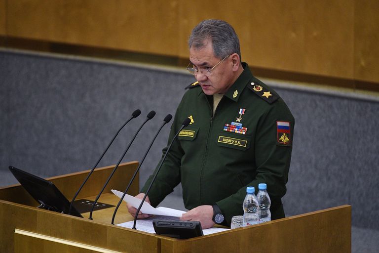 Министр обороны РФ Сергей Шойгу выступает на пленарном заседании Госдумы РФ. 22 февраля 2017 Министр обороны РФ Сергей Шойгу выступает на пленарном заседании Госдумы РФ. 22 февраля 2017