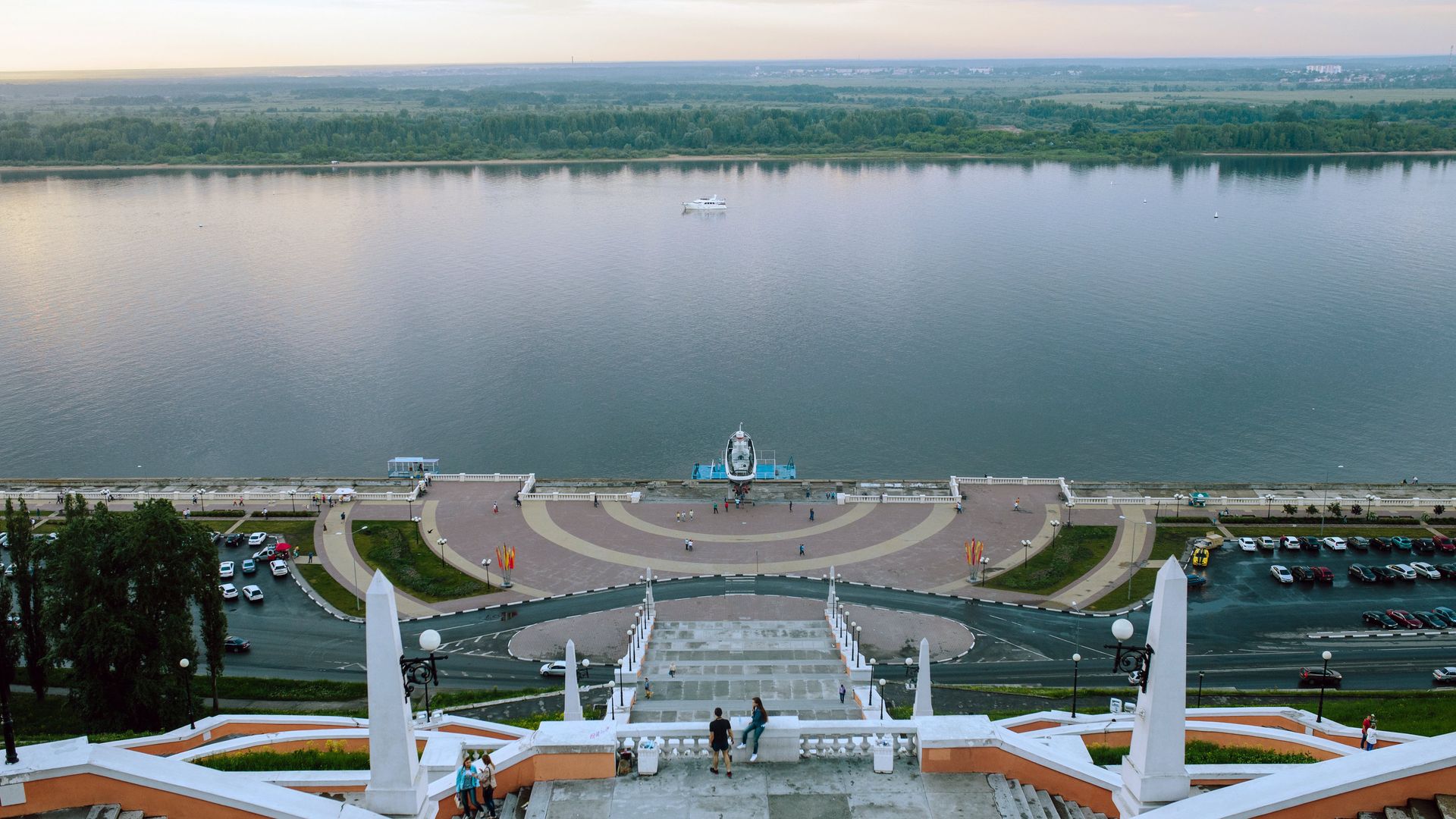 Чкаловская лестница — лестница в Нижнем Новгороде, соединяющая Площадь Минина и Пожарского Чкаловская лестница — лестница в Нижнем Новгороде, соединяющая Площадь Минина и Пожарского - РИА Новости, 1920, 02.08.2021