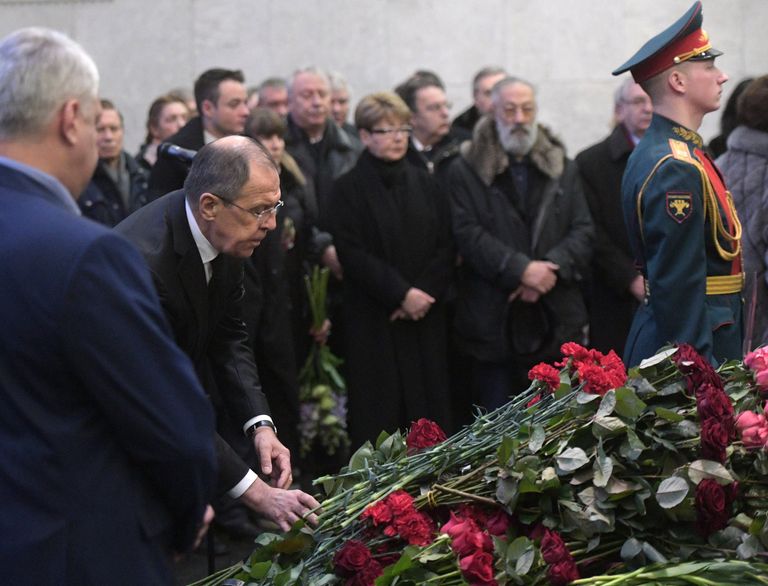 Министр иностранных дел РФ Сергей Лавров на церемонии прощания с постоянным представителем РФ при ООН Виталием Чуркиным