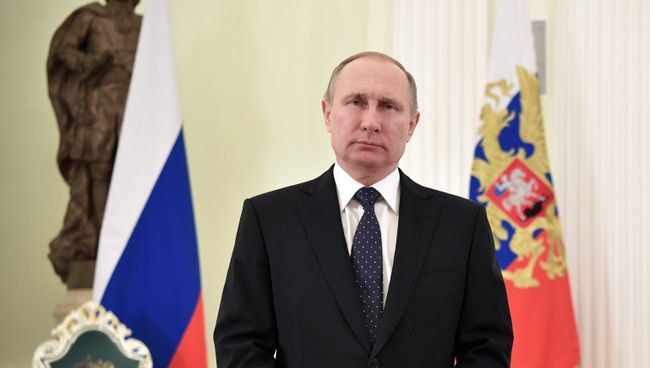 Президент РФ Владимир Путин во время поздравления военнослужащих Сил специальных операций с профессиональным праздником. 27 февраля 2017 Президент РФ Владимир Путин во время поздравления военнослужащих Сил специальных операций с профессиональным праздником. 27 февраля 2017