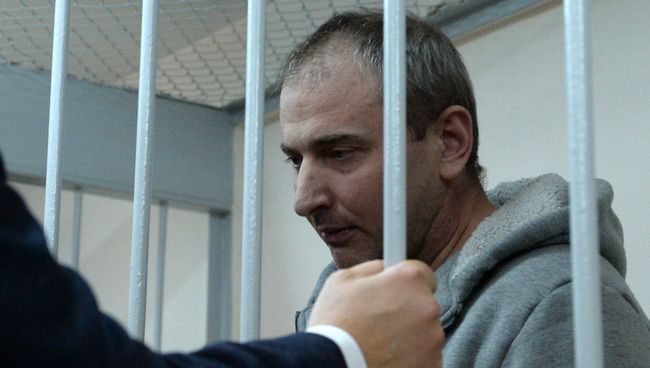 Лидер хакерской группы Шалтай-Болтай Владимир Аникеев в Лефортовском суде Москвы. Архивное фото Лидер хакерской группы Шалтай-Болтай Владимир Аникеев в Лефортовском суде Москвы. Архивное фото