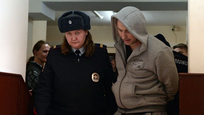 Лидер хакерской группы Шалтай-Болтай Владимир Аникеев в Лефортовском суде Москвы. Архивное фото