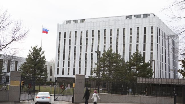 Здание посольства России в США, Вашингтон. Архивное фото Здание посольства России в США, Вашингтон. Архивное фото