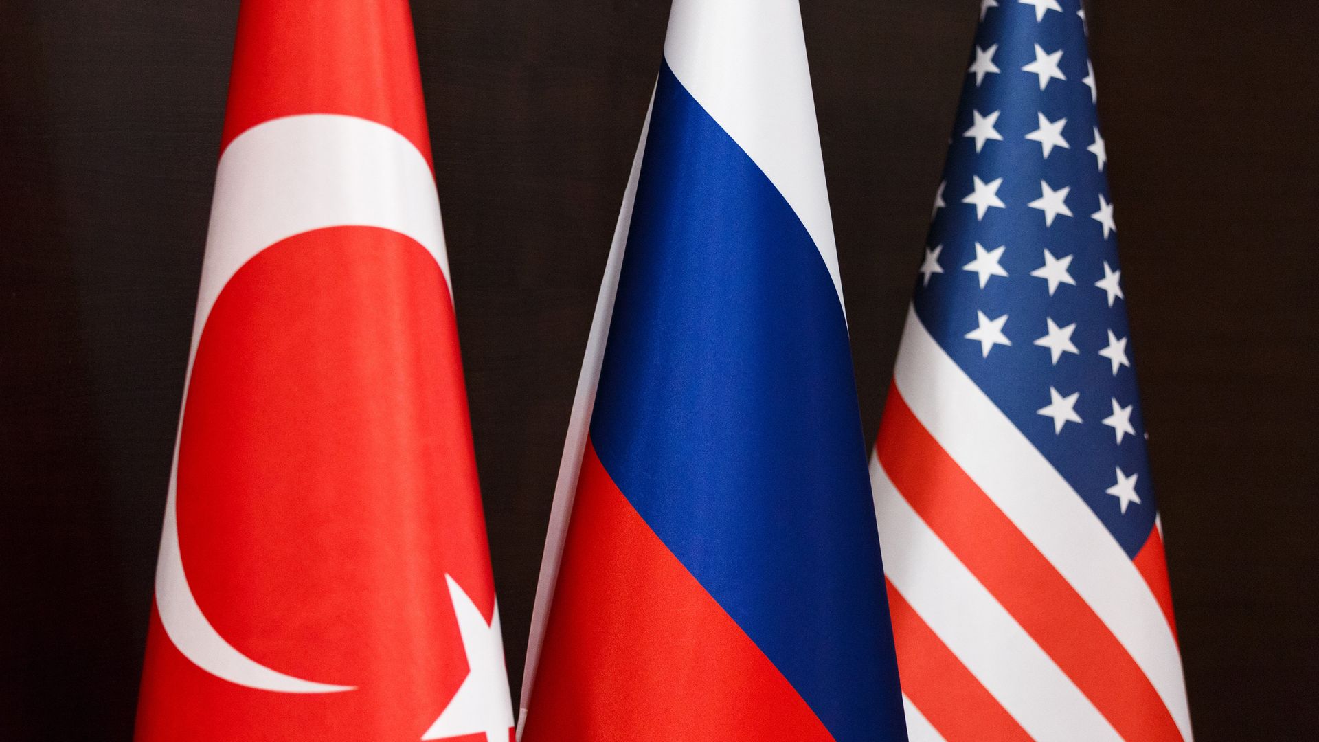 Флаги Турции, России и США Флаги Турции, России и США - РИА Новости, 1920, 12.12.2022