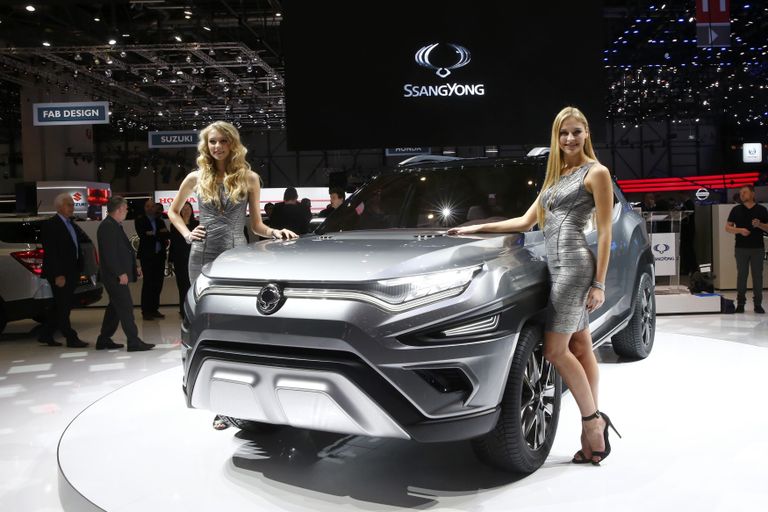 Автомобиль Ssangyong XAVL на Женевском международном автосалоне Автомобиль Ssangyong XAVL на Женевском международном автосалоне
