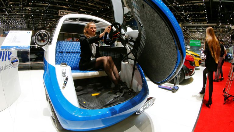 Автомобиль Micro-Microlino Prototype 1 на Женевском международном автосалоне Автомобиль Micro-Microlino Prototype 1 на Женевском международном автосалоне