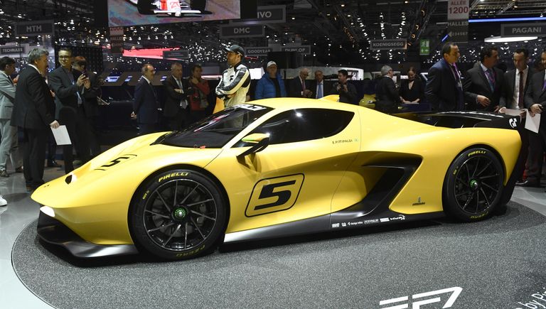 Автомобиль Emerson Fittipaldi EF7 на Женевском международном автосалоне Автомобиль Emerson Fittipaldi EF7 на Женевском международном автосалоне