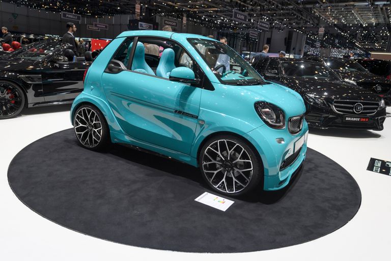 Brabus Ultimate 125 на Женевском международном автосалоне Brabus Ultimate 125 на Женевском международном автосалоне