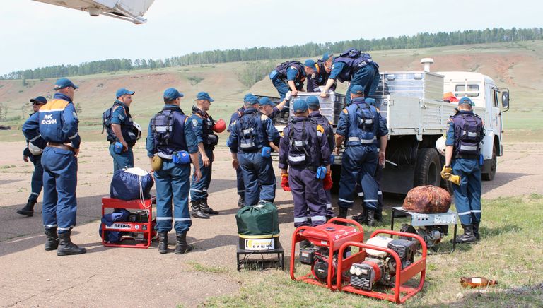 Поиск пропавшего в Иркутской области самолета Ил-76 МЧС России Поиск пропавшего в Иркутской области самолета Ил-76 МЧС России