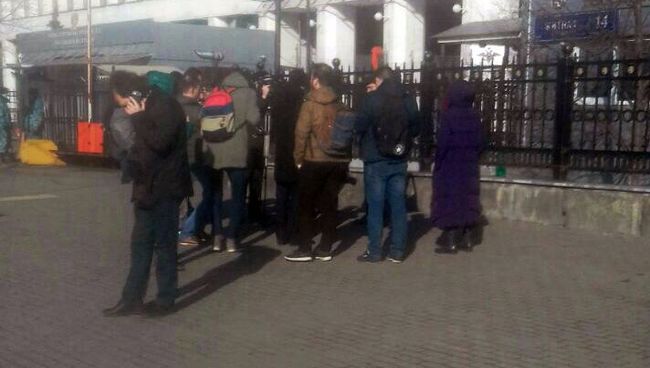 Пикет у здания ФСИН оппозиционера Дадина Пикет у здания ФСИН оппозиционера Дадина