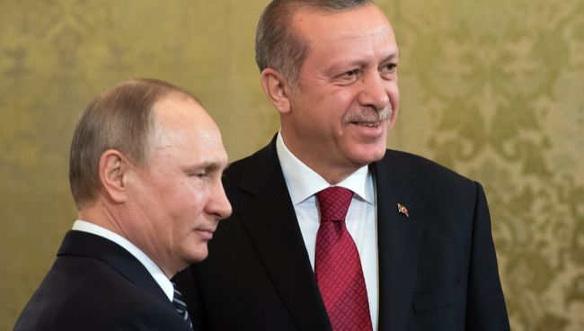 Президент РФ Владимир Путин и президент Турции Реджеп Тайип Эрдоган во время встречи перед началом шестого заседания Совета сотрудничества высшего уровня межд РФ и Турцией Президент РФ Владимир Путин и президент Турции Реджеп Тайип Эрдоган во время встречи перед началом шестого заседания Совета сотрудничества высшего уровня межд РФ и Турцией