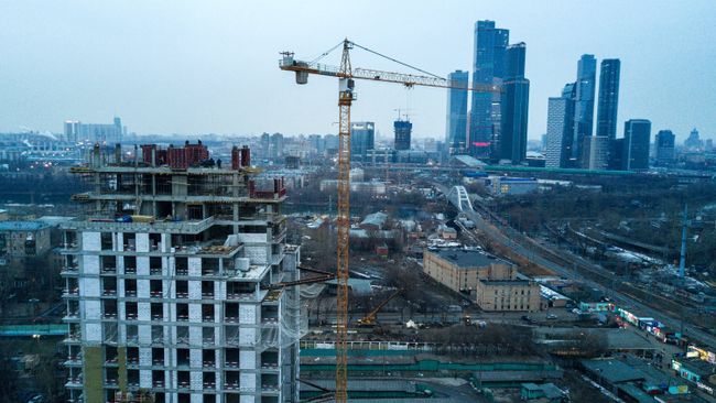 Строительство многоквартирного жилого дома в московском районе Фили. Архивное фото Строительство многоквартирного жилого дома в московском районе Фили. Архивное фото