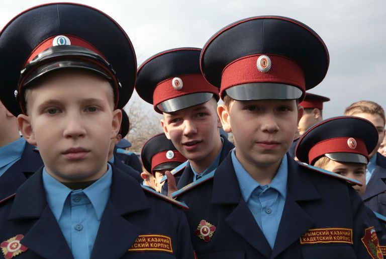 Курсанты Крымского казачего кадетского корпуса на фестивале Крымская весна в селе Мирное Курсанты Крымского казачего кадетского корпуса на фестивале Крымская весна в селе Мирное