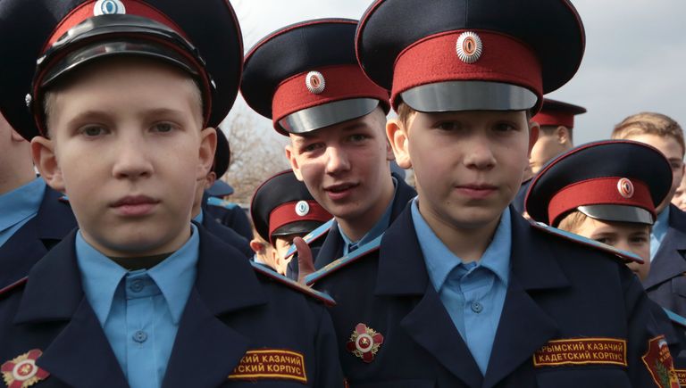 Курсанты Крымского казачего кадетского корпуса на фестивале Крымская весна в селе Мирное Курсанты Крымского казачего кадетского корпуса на фестивале Крымская весна в селе Мирное