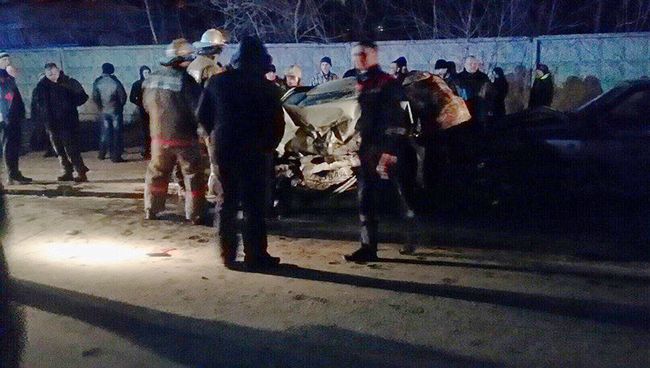 На месте ДТП в городе Сухой Лог, Свердловская область. 23 марта 2017 На месте ДТП в городе Сухой Лог, Свердловская область. 23 марта 2017