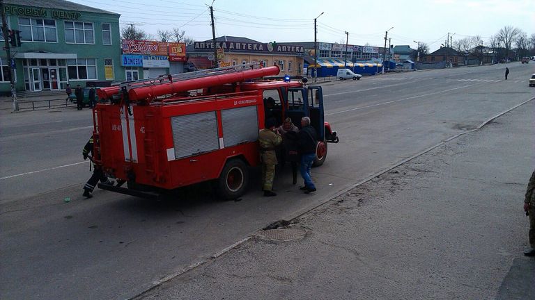Пожарная машина в городе Балаклея в Харьковской области, Украина. 23 марта 2017 Пожарная машина в городе Балаклея в Харьковской области, Украина. 23 марта 2017