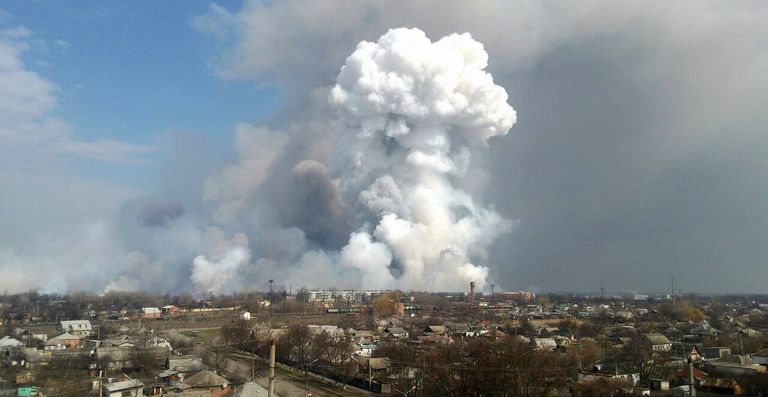Пожар на складе боеприпасов в городе Балаклея Харьковской области. 23 марта 2017 Пожар на складе боеприпасов в городе Балаклея Харьковской области. 23 марта 2017