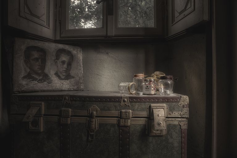 Работа фотографа из Италии Giovanni Cedronella Silence of the Mansion для конкурса фотографии HIPA Работа фотографа из Италии Giovanni Cedronella Silence of the Mansion для конкурса фотографии HIPA