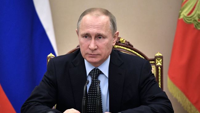 Президент РФ Владимир Путин проводит совещание с постоянными членами Совета безопасности РФ. 24 марта 2017