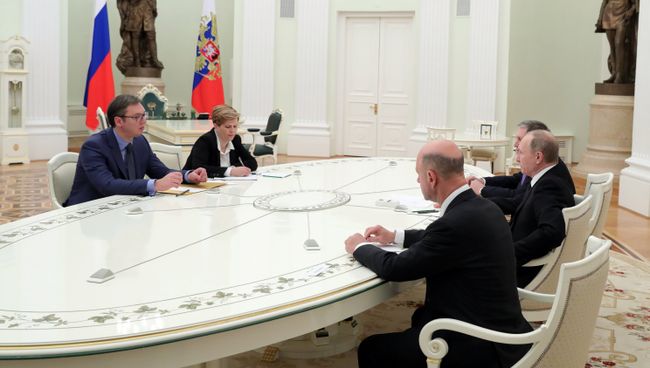 Президент РФ Владимир Путин и председатель правительства Сербии Александр Вучич во время встречи. 27 марта 2017 Президент РФ Владимир Путин и председатель правительства Сербии Александр Вучич во время встречи. 27 марта 2017