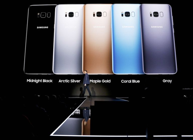 Компания Samsung представила новый флагманский смартфон Galaxy S8‍