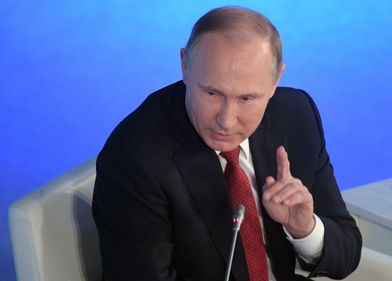 Президент РФ В. Путин посетил Международный арктический форум Арктика - территория диалога