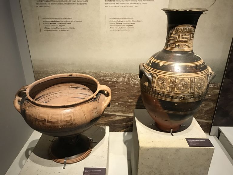 Керамика с геометрической росписью, 800-750 год до нашей эры