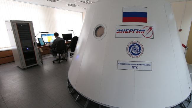 Макет пилотируемого транспортного корабля нового поколения Федерация. Архивное фото Макет пилотируемого транспортного корабля нового поколения Федерация. Архивное фото