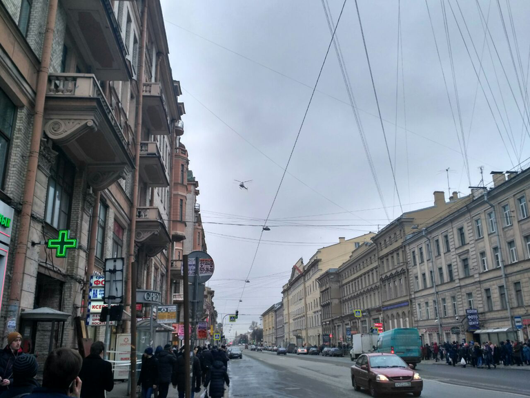 Взрыв произошел в метро Санкт-Петербурга. 3 апреля 2017 Взрыв произошел в метро Санкт-Петербурга. 3 апреля 2017