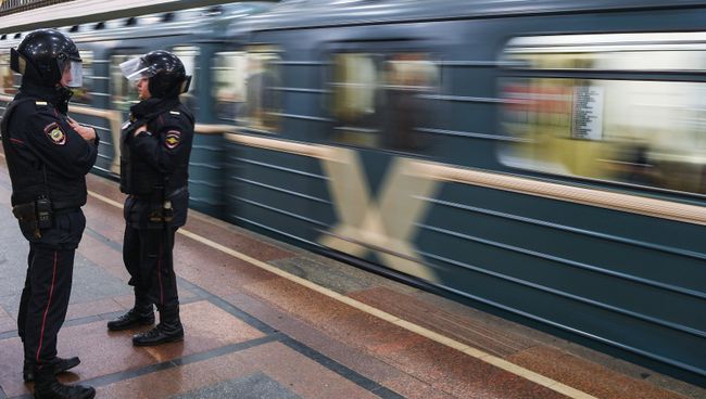 В московском метро. Архивное фото В московском метро. Архивное фото