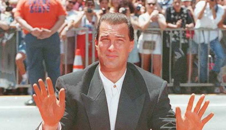 Американский актер Стивен Сигал в Голливуде Американский актер Стивен Сигал в Голливуде
