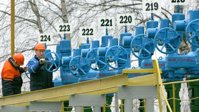 Нефтеперекачивающая станция в городе Бобовичи, Белоруссия. Архивное фото Нефтеперекачивающая станция в городе Бобовичи, Белоруссия. Архивное фото