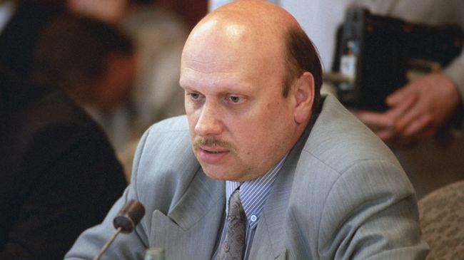 Начальник Центра общественных связей ФСБ РФ Александр Михайлов Начальник Центра общественных связей ФСБ РФ Александр Михайлов