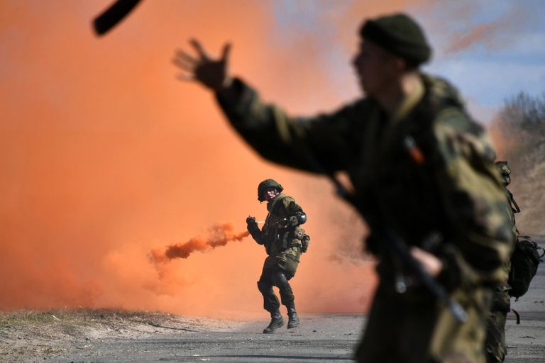 Военнослужащие во время совместных тактических учений подразделений ВДВ РФ и ССО ВС РБ в Витебске Военнослужащие во время совместных тактических учений подразделений ВДВ РФ и ССО ВС РБ в Витебске