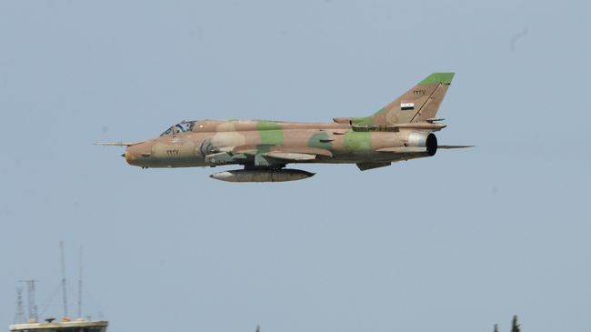 Самолет сирийских военно-воздушных сил. Архивное фото Самолет сирийских военно-воздушных сил. Архивное фото
