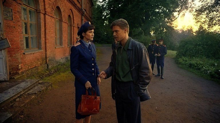 Кадр из фильма Отличница (реж. О.Карас, 2016)
