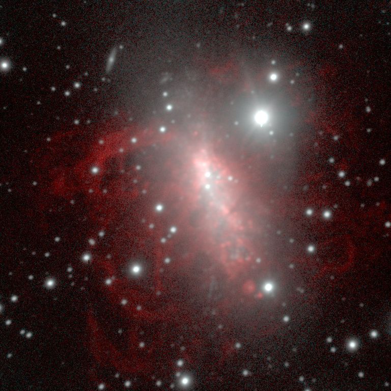 Близкая карликовая галактика NGC 1569. Снимок 6-м телескопа с прибором SCORPIO Близкая карликовая галактика NGC 1569. Снимок 6-м телескопа с прибором SCORPIO