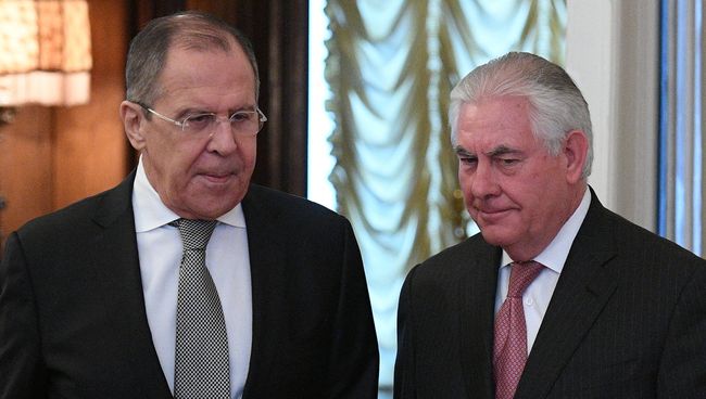 Министр иностранных дер РФ Сергей Лавров и Государственный секретарь США Рекс Тиллерсон во время переговоров в Москве. 12 апреля 2017 Министр иностранных дер РФ Сергей Лавров и Государственный секретарь США Рекс Тиллерсон во время переговоров в Москве. 12 апреля 2017