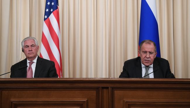 П/к министра иностранных дел РФ С. Лаврова и госсекретаря США Р. Тиллерсона П/к министра иностранных дел РФ С. Лаврова и госсекретаря США Р. Тиллерсона