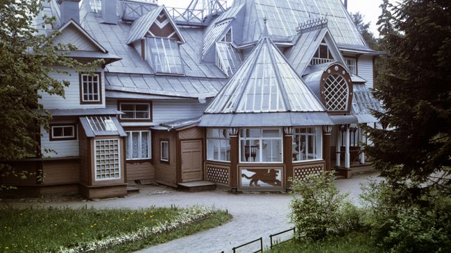 В Пенатах