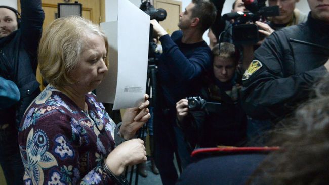 Руководитель телекомпании Регион 12 Наталия Кожанова в Басманном суде. 14 апреля 2017 Руководитель телекомпании Регион 12 Наталия Кожанова в Басманном суде. 14 апреля 2017