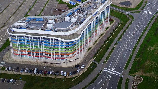 Виды автодрома и Олимпийского парка в Сочи Виды автодрома и Олимпийского парка в Сочи