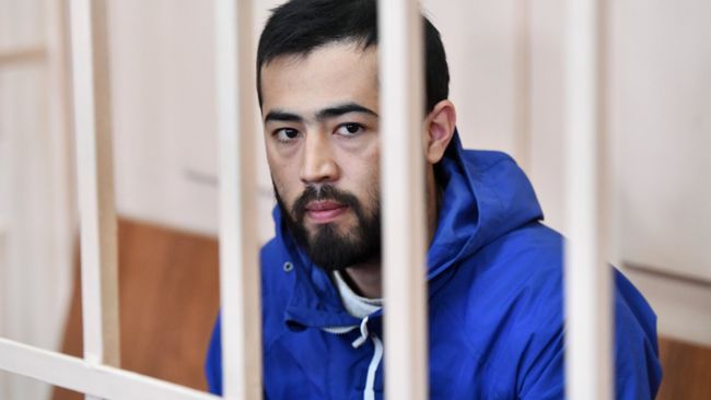 Подозреваемый в соучастии организации теракта в Петербурге Акрам Азимов. Архивное фото Подозреваемый в соучастии организации теракта в Петербурге Акрам Азимов. Архивное фото