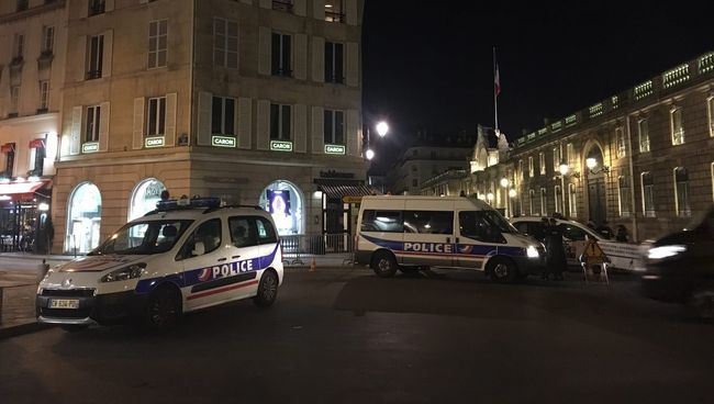 Ситуация на месте стрельбы в центре Парижа