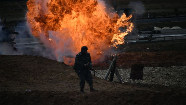 Военно-историческая реконструкция Штурм Берлина Военно-историческая реконструкция Штурм Берлина