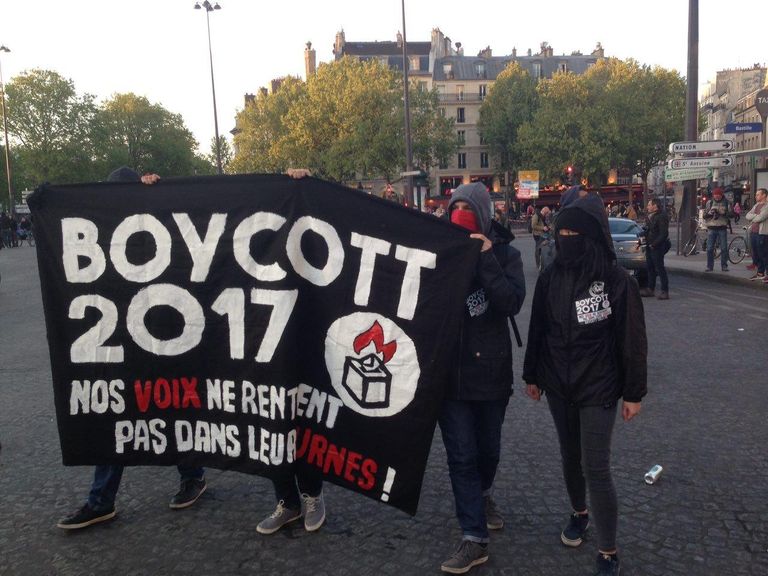Марш протеста в Париже