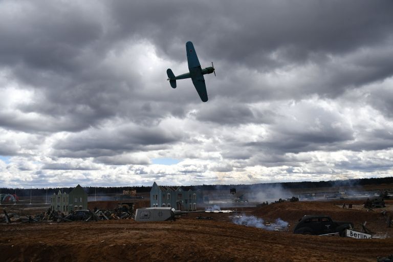 Военно-историческая реконструкция Штурм Берлина Военно-историческая реконструкция Штурм Берлина