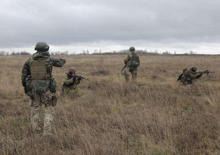 Американские военные инструкторы обучают военнослужащих ВСУ